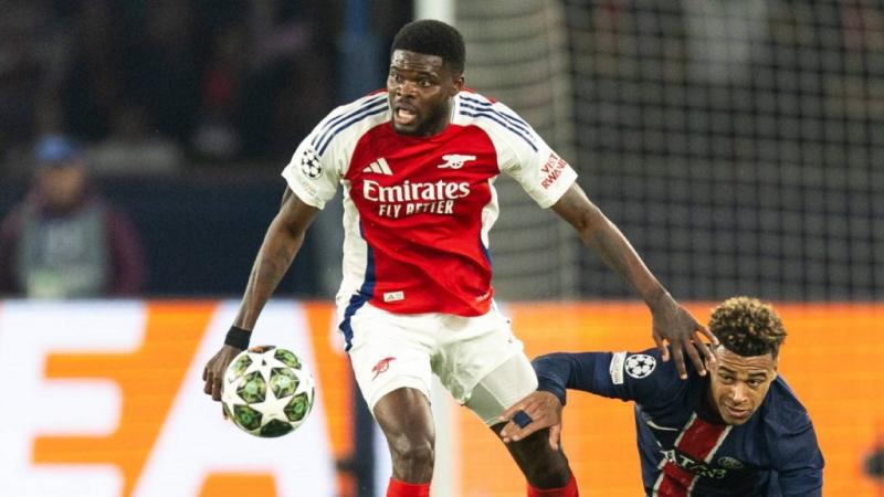 Az Arsenal egykori futballistáját többszörös szexuális erőszakkal gyanúsítják.