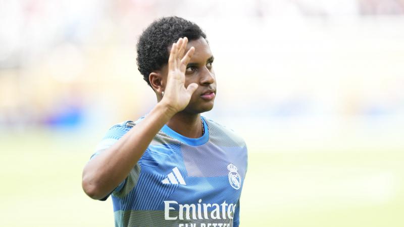 Késve érkezett az edzésre a Real Madrid brazil üdvöskéje.